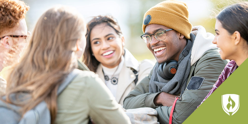 一起笑的小组学生