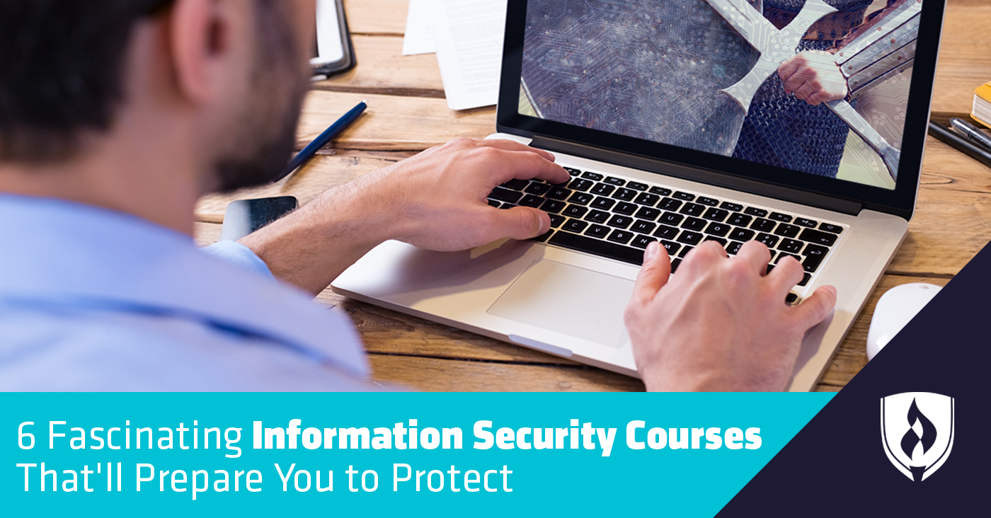 研究有骑士的一台笔记本电脑的男性程序员在屏幕上