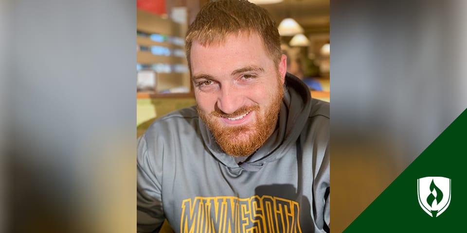 拉斯穆森校友安德鲁·弗洛尔