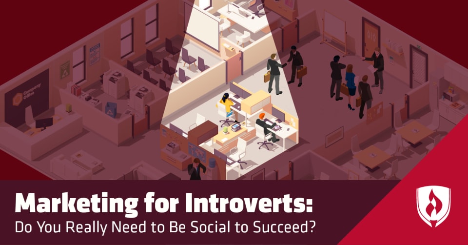 在妇女的聚光灯在员工工作