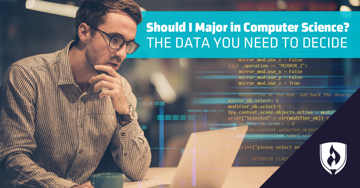 一个人在笔记本电脑上工作，上面覆盖了编码语言