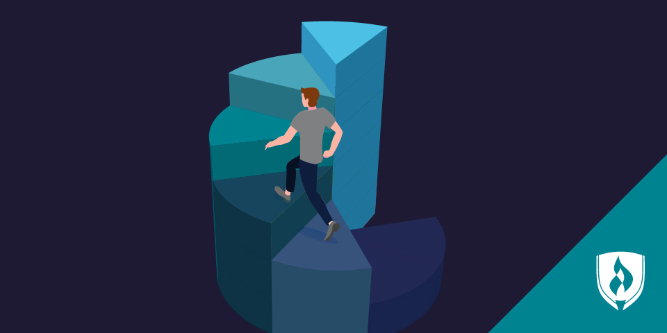 图为男子爬上台阶，代表如何成为一名数据分析师