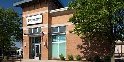 Rasmussen Centro de Aprendizaje校区大楼