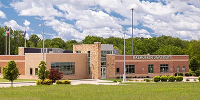 拉斯穆森堪萨斯州托皮卡校区大楼