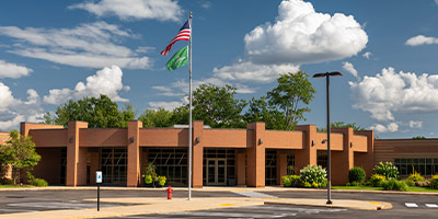 拉斯穆森沃索校区大楼