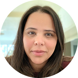 玛丽安娜，平面设计师