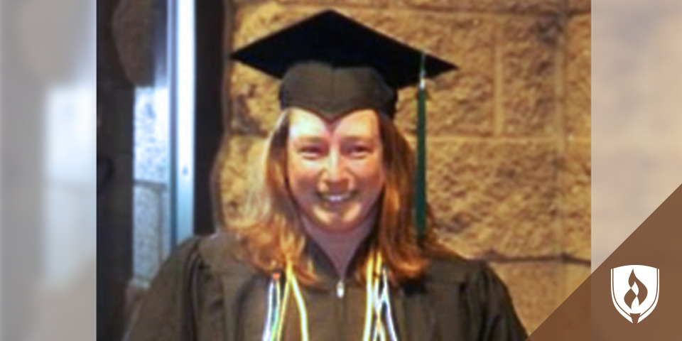 家庭激励俾斯麦会计毕业生追随她的梦想