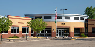 拉斯穆森湖Elmo校园大楼